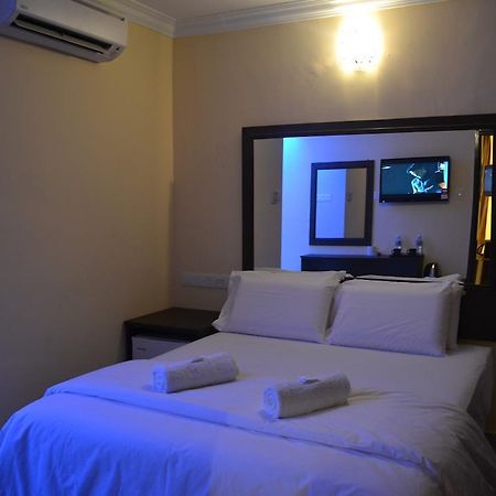 City Times Inn Seri Kembangan Dış mekan fotoğraf