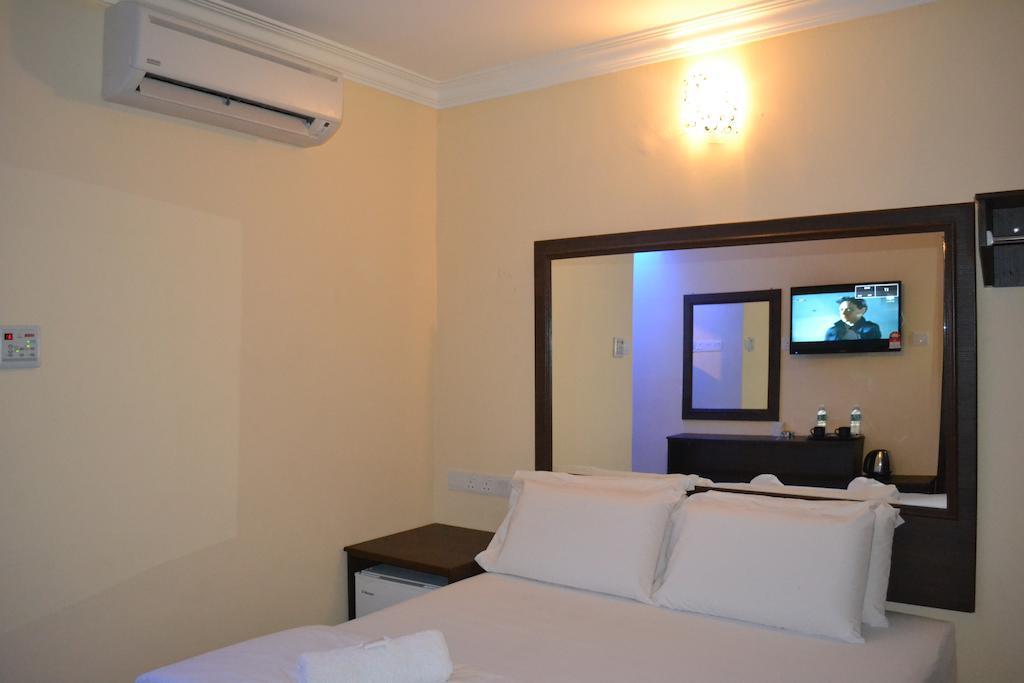 City Times Inn Seri Kembangan Dış mekan fotoğraf
