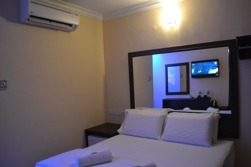 City Times Inn Seri Kembangan Dış mekan fotoğraf